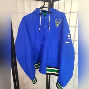 Nike 2022/2023 Milwaukee Bucks City Edition Bomber Jacket, Blue, Size M
